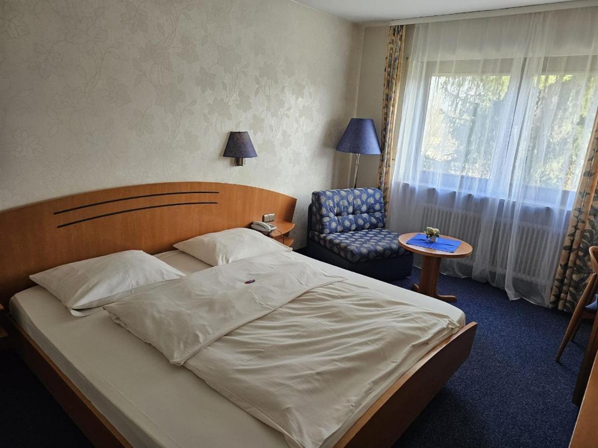 Hotel Tennenloher Hof エルランゲン エクステリア 写真